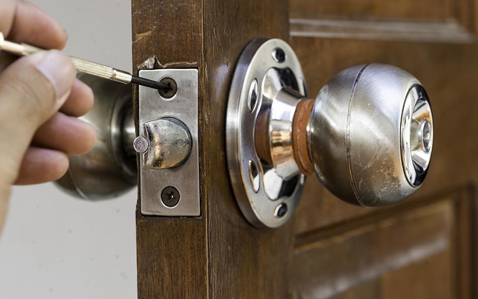 changer une serrure de porte Aubagne