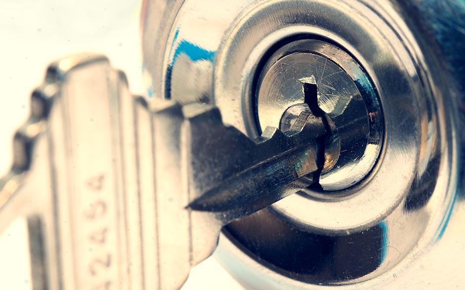 changer une serrure de porte Aubagne